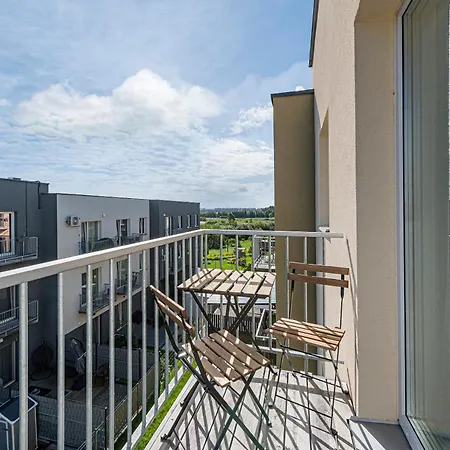 Апартаменты Charming 1 Bd By Domvia