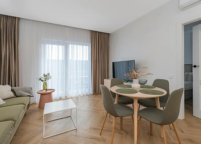 Charming 1 Bd By Domvia Kaunas